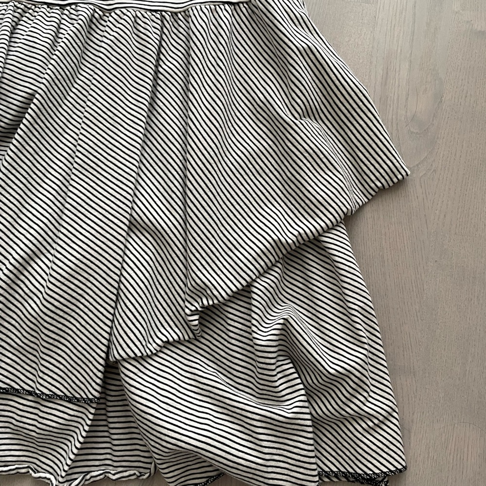 Ralph Lauren Boatneck Nautical Striped Style Jersey Dress w/ Asymmetrical Ruffle - Picture 4 of 5